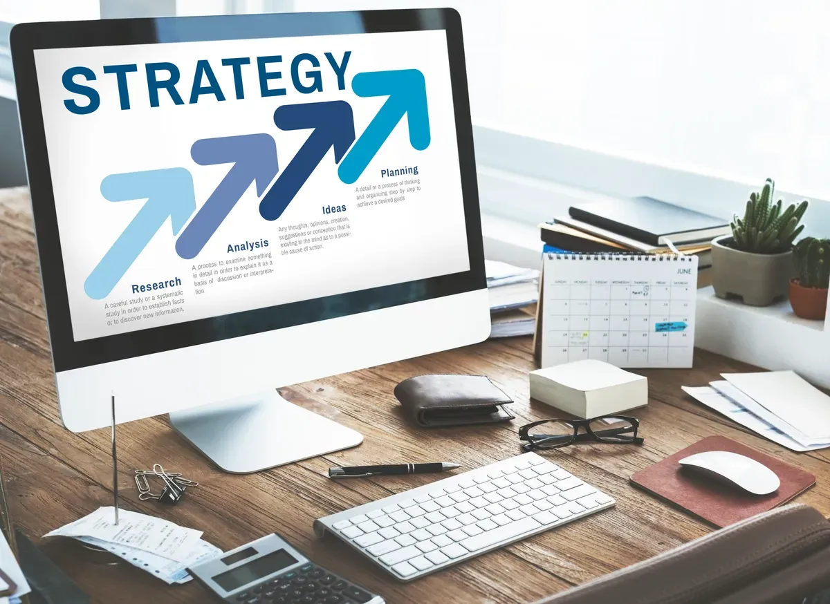 Arquitectura empresarial y estrategia para BP Consulting Group.